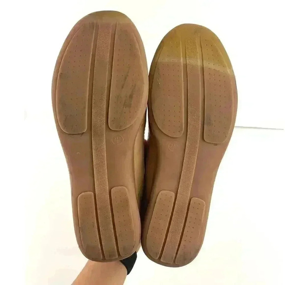 David Aaron Women's Tan Red Fashion Sneakers Lace up Sz 7.5 B - Picture 3 of 11